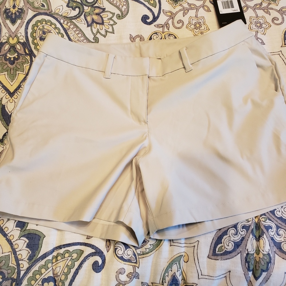 Golf shorts